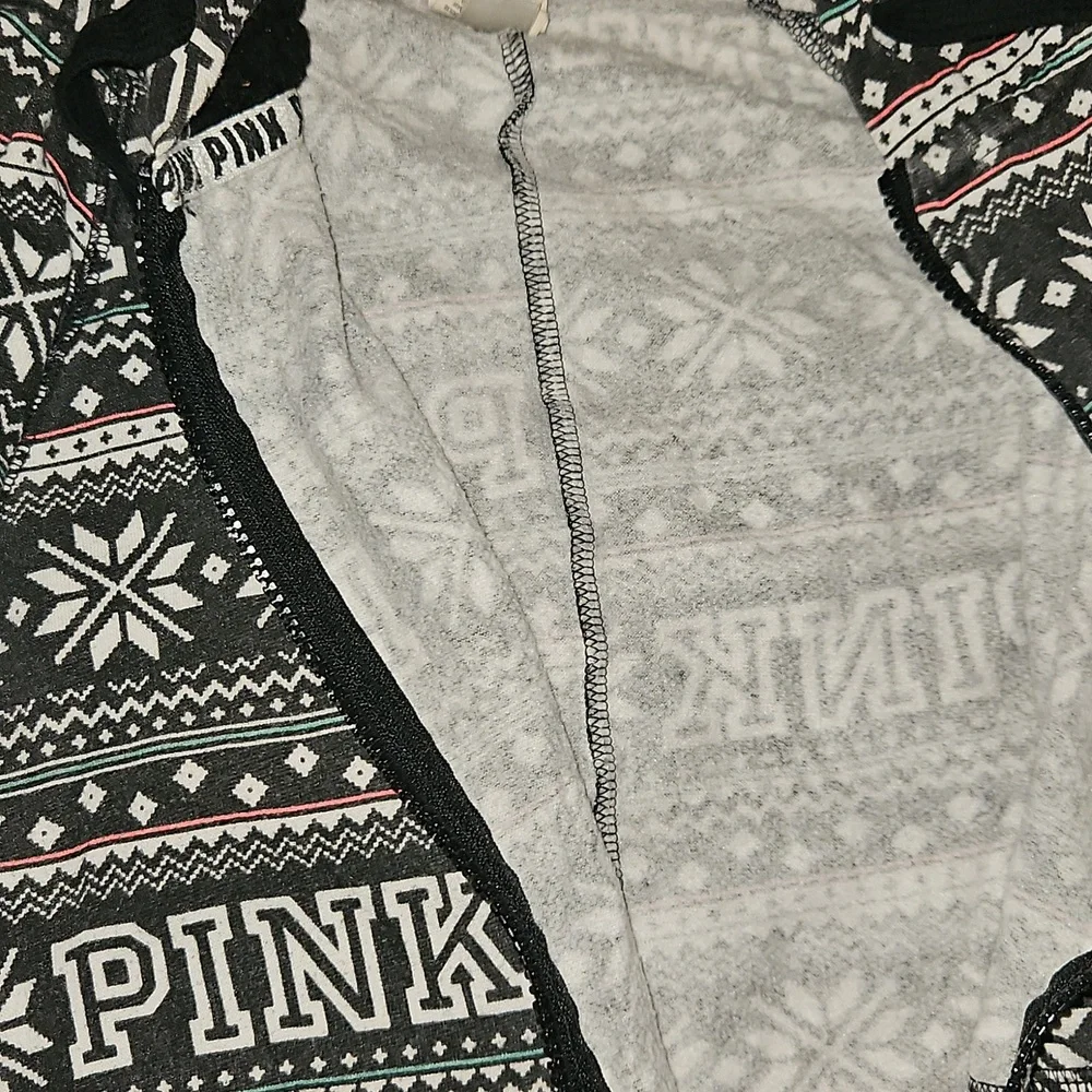Victoria’s Secret PINK Christmas Onesie | Fair Isle Print | Zip-Up | Size M |